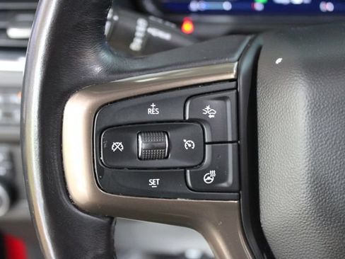 Used 2022 Chevrolet Suburban High Country AWD/4WD image 15