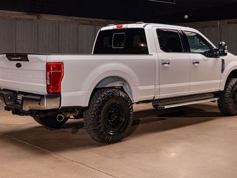 Used 2022 Ford F250 XLT w/ XLT Premium Package image 10