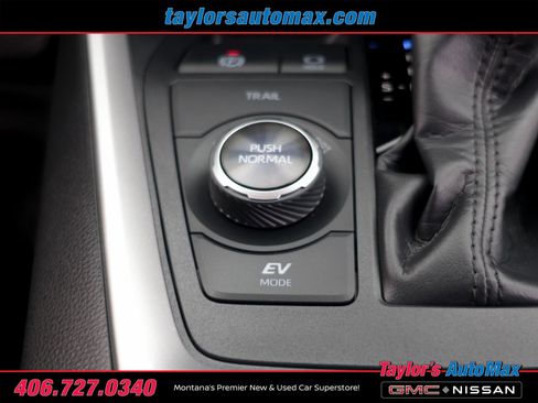 Used 2024 Toyota RAV4 XSE image 18