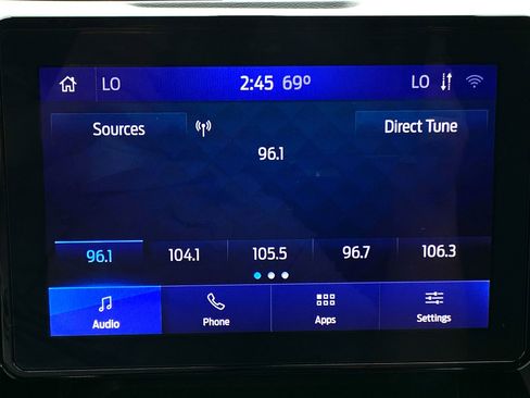 Used 2020 Ford Explorer XLT w/ Class III Trailer Tow Package image 32