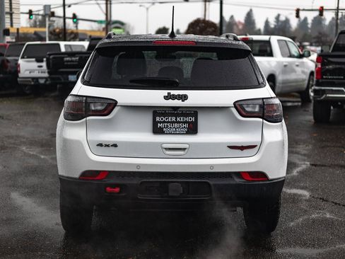 Used 2023 Jeep Compass Trailhawk w/ Trailhawk Elite Group image 9