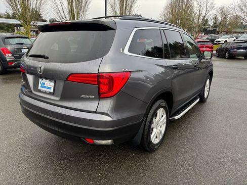 Used 2016 Honda Pilot LX image 5