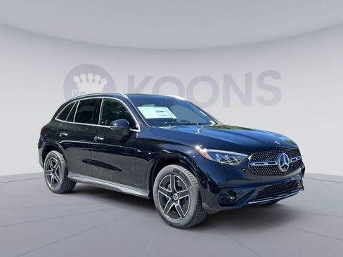 New 2026 Mercedes-Benz GLC 300 4MATIC image 2