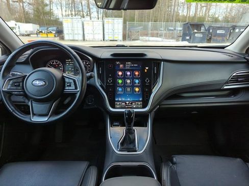 Used 2022 Subaru Outback Limited image 16