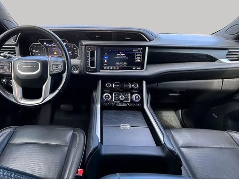 Used 2021 GMC Yukon Denali w/ Denali Ultimate Package AWD/4WD image 14