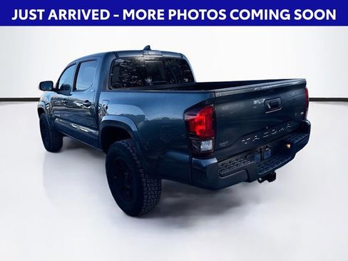 Used 2022 Toyota Tacoma SR5 image 6