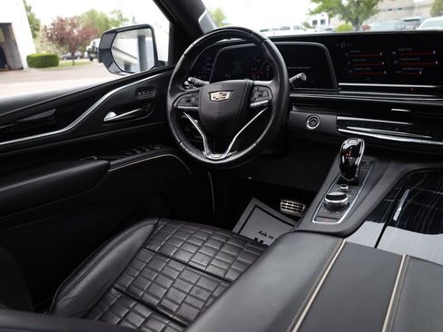 Used 2023 Cadillac Escalade V AWD/4WD image 23