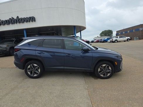 Used 2025 Hyundai Tucson SEL AWD/4WD image 9