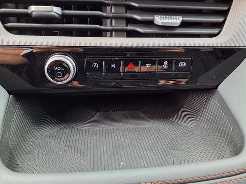 New 2026 Ford Explorer Active image 10