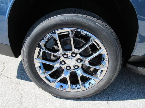 New 2026 GMC Yukon XL Elevation RWD image 8