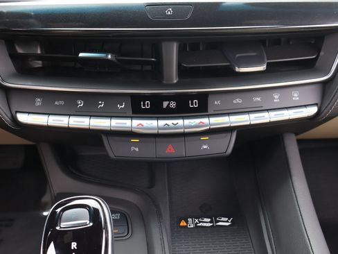 Used 2023 Cadillac CT5 Luxury RWD image 23