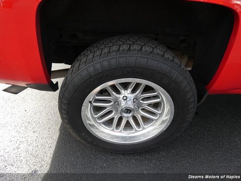 Used 2017 Chevrolet Silverado 1500 LTZ Z71 w/ LTZ Plus Package image 17