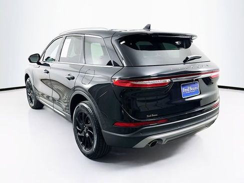 Certified 2022 Lincoln Corsair AWD w/ Equipment Group 101A image 8