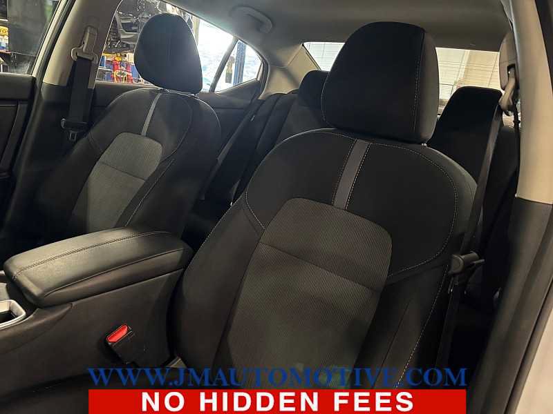 Used 2024 Nissan Sentra SV FWD image 13