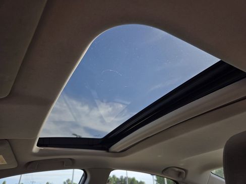 Used 2021 Honda Civic EX image 14