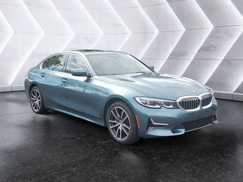 Used 2020 BMW 330i xDrive Sedan w/ Convenience Package AWD/4WD image 1