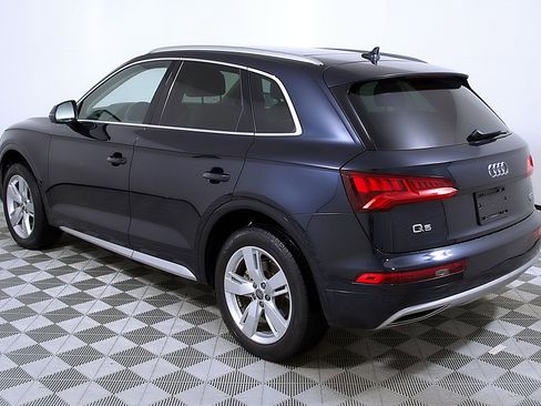 Used 2018 Audi Q5 2.0T Premium Plus w/ Premium Plus Package image 9