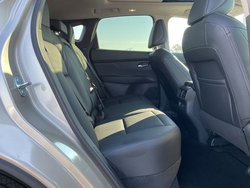 Used 2025 Nissan Murano SL image 25