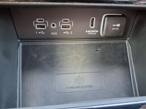 Used 2023 Jeep Grand Cherokee L Summit AWD/4WD image 13