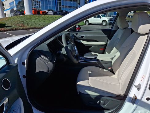 Certified 2023 Hyundai Sonata SEL image 15