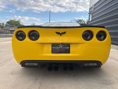 Used 2009 Chevrolet Corvette Z06 RWD image 9