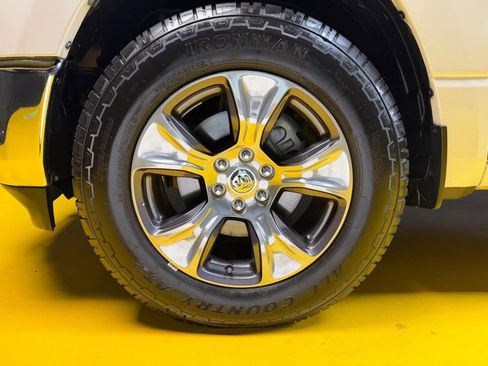 Used 2019 RAM 1500 Tradesman AWD/4WD image 7