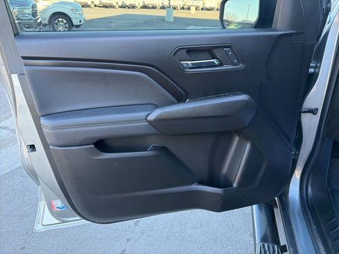 Used 2024 Chevrolet Colorado LT w/ LT Convenience Package II image 13