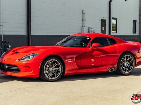 Used 2013 SRT Viper SRT-10 w/ Track Pkg RWD image 7