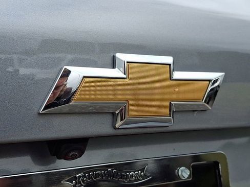Used 2025 Chevrolet Equinox LT FWD image 29
