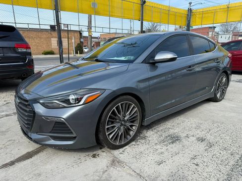 Used 2018 Hyundai Elantra Sport image 3