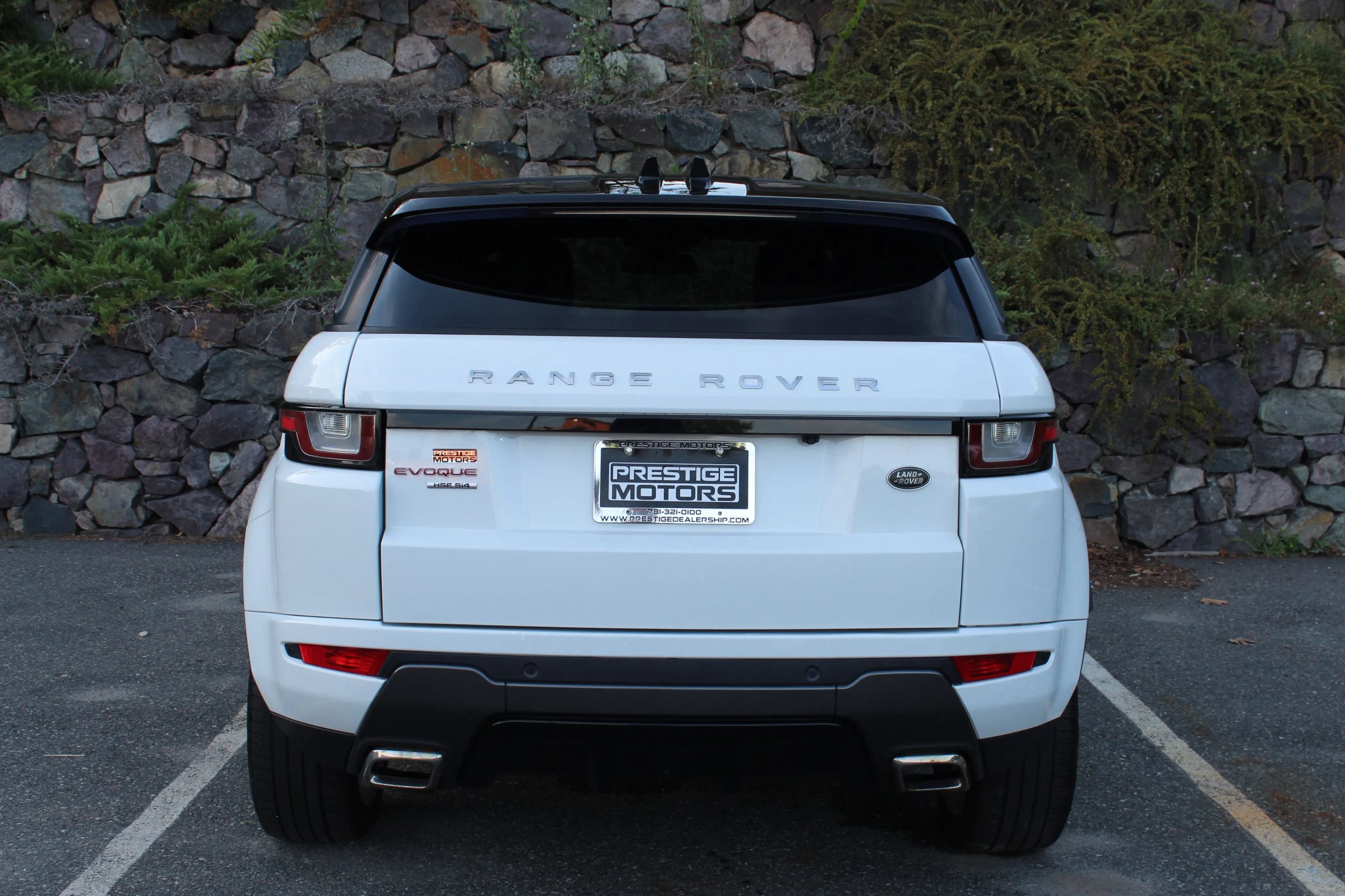 Used 2017 Land Rover Range Rover Evoque HSE Dynamic AWD/4WD image 7
