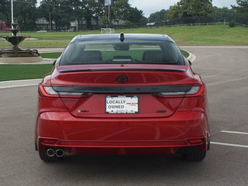 Used 2025 Toyota Camry XSE w/ Premium Plus Package FWD image 3
