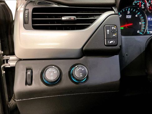 Used 2020 Chevrolet Tahoe Premier AWD/4WD image 15