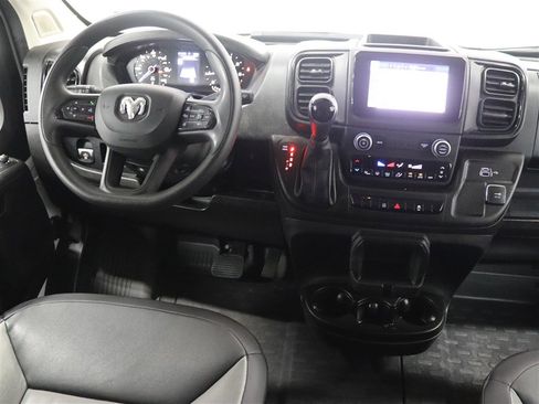 Used 2024 RAM ProMaster 2500 w/ Convenience Group FWD image 33