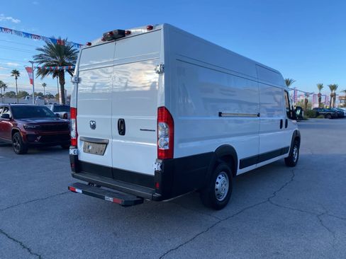 Used 2023 RAM ProMaster 3500 w/ Driver Convenience Group image 6