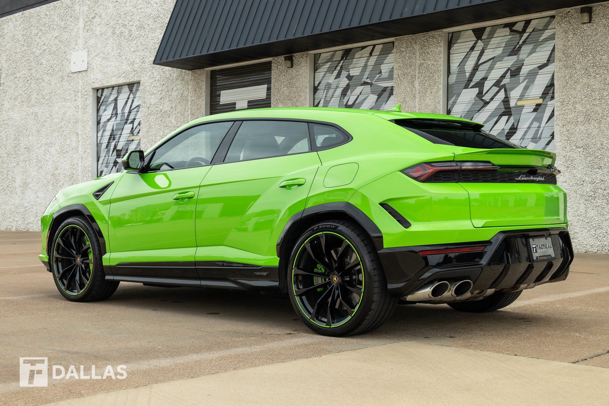 Used 2025 Lamborghini Urus S AWD/4WD image 10