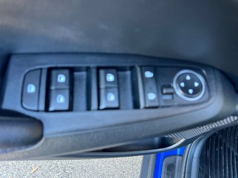 Certified 2023 Kia Seltos S w/ Navigation Package FWD image 49