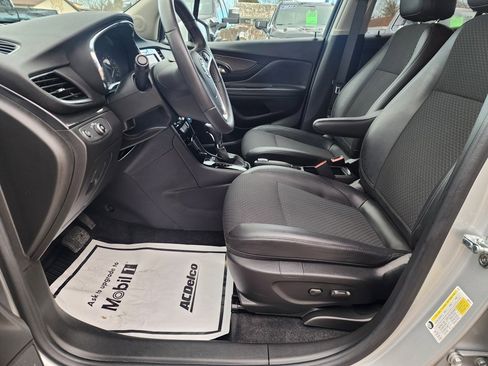 Certified 2022 Buick Encore Preferred image 27