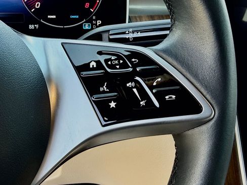 Used 2024 Mercedes-Benz C 300 Sedan image 35