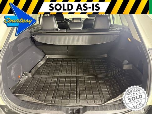 Used 2021 Toyota RAV4 Limited FWD image 18
