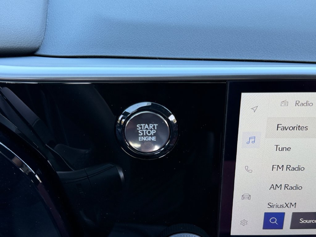 Certified 2024 Lexus NX 250 FWD w/ Towing Package (2000 Lbs) image 30