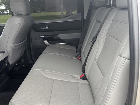 Used 2024 Toyota Tundra Limited AWD/4WD image 11