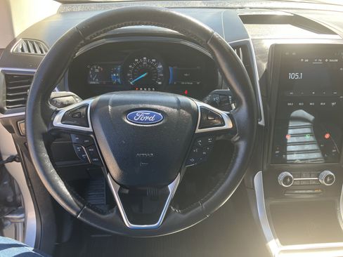 Used 2024 Ford Edge SEL w/ Convenience Package AWD/4WD image 10
