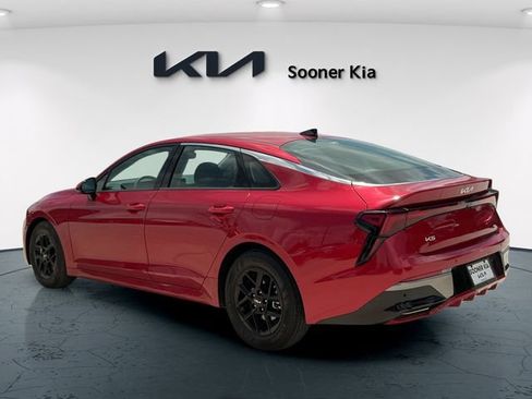 Used 2025 Kia K5 LXS FWD image 4