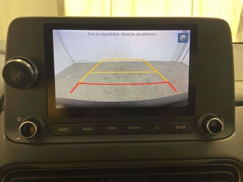 Used 2023 Hyundai Kona SEL image 12