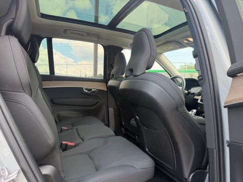 Certified 2026 Volvo XC90 B6 Plus AWD/4WD image 11