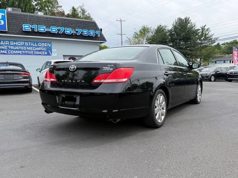 Used 2007 Toyota Avalon XLS FWD image 10