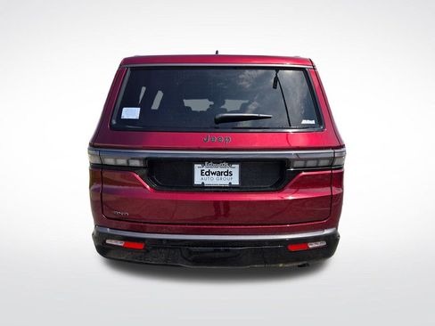 New 2026 Jeep Grand Wagoneer Limited AWD/4WD image 4