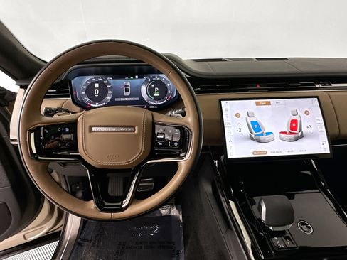 Certified 2025 Land Rover Range Rover Sport Autobiography AWD/4WD image 11