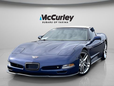 Used 2004 Chevrolet Corvette Convertible w/ Preferred Equipment Group image 1